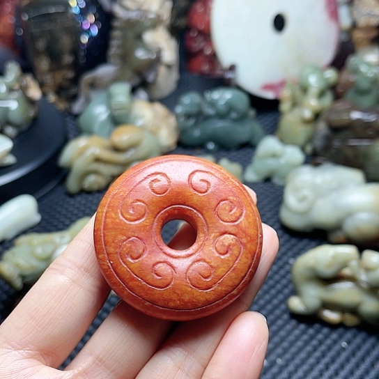 白玉菩提吊坠摆件