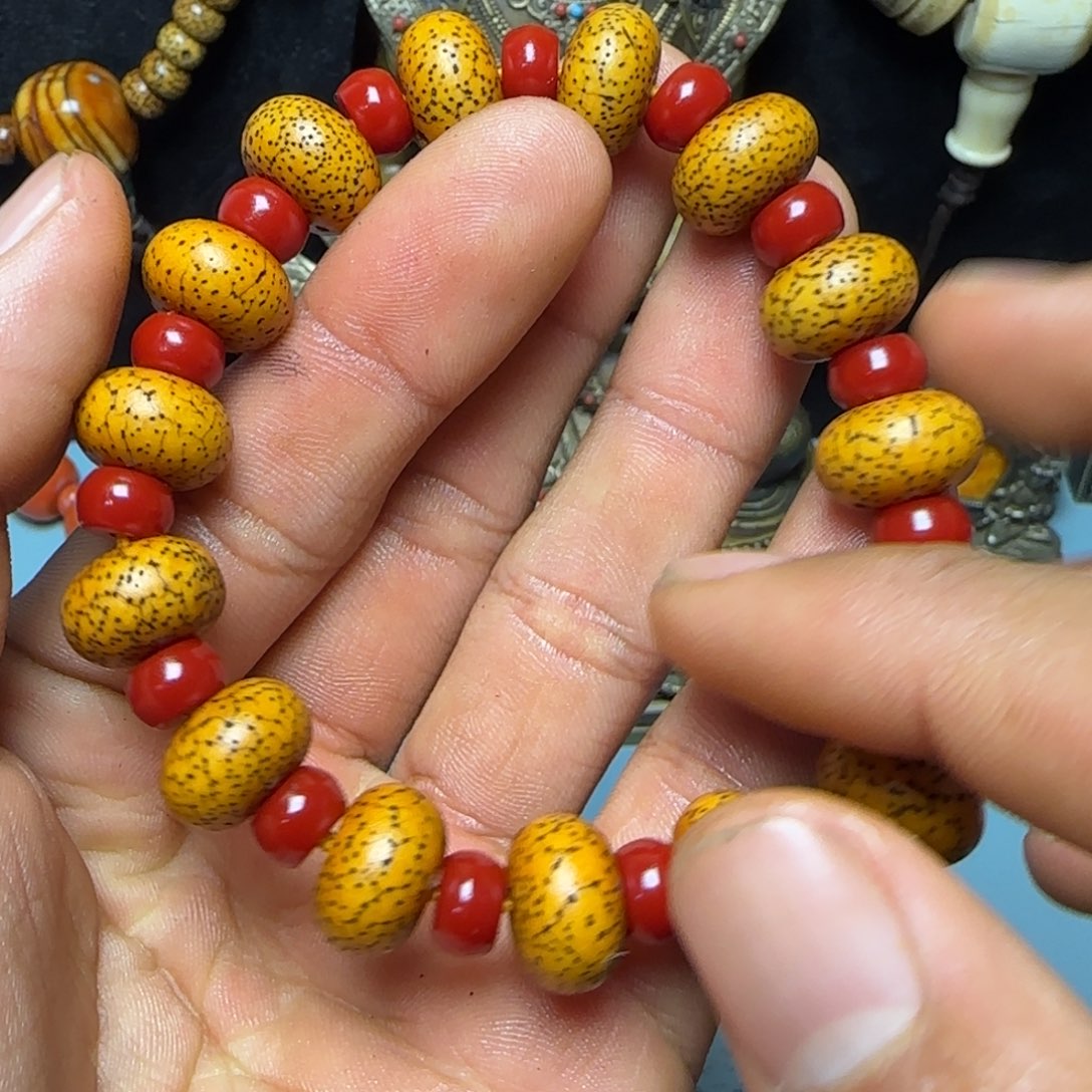 开***果格桑工艺坊直播间