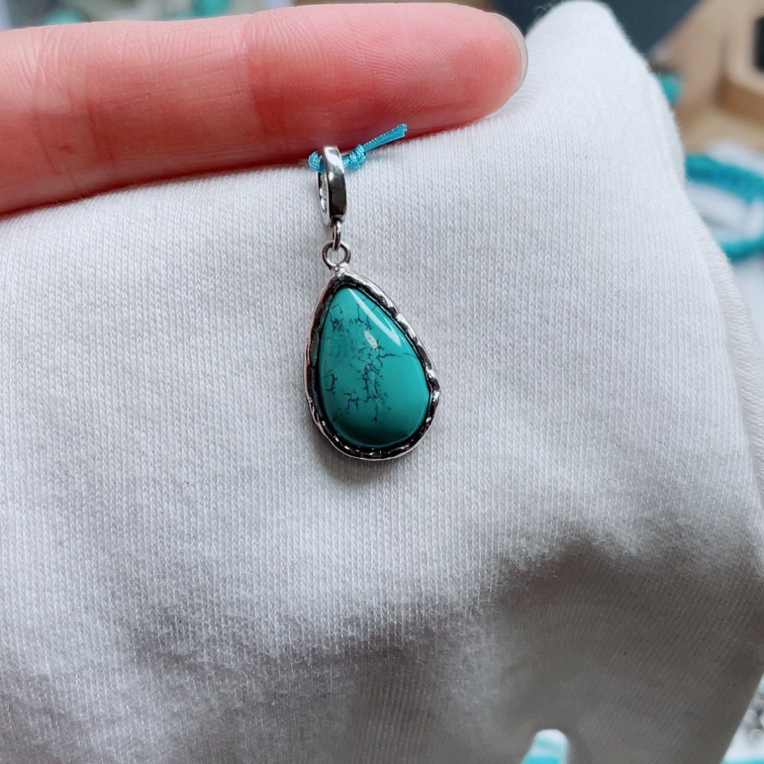 绿松石未镶嵌绿松石