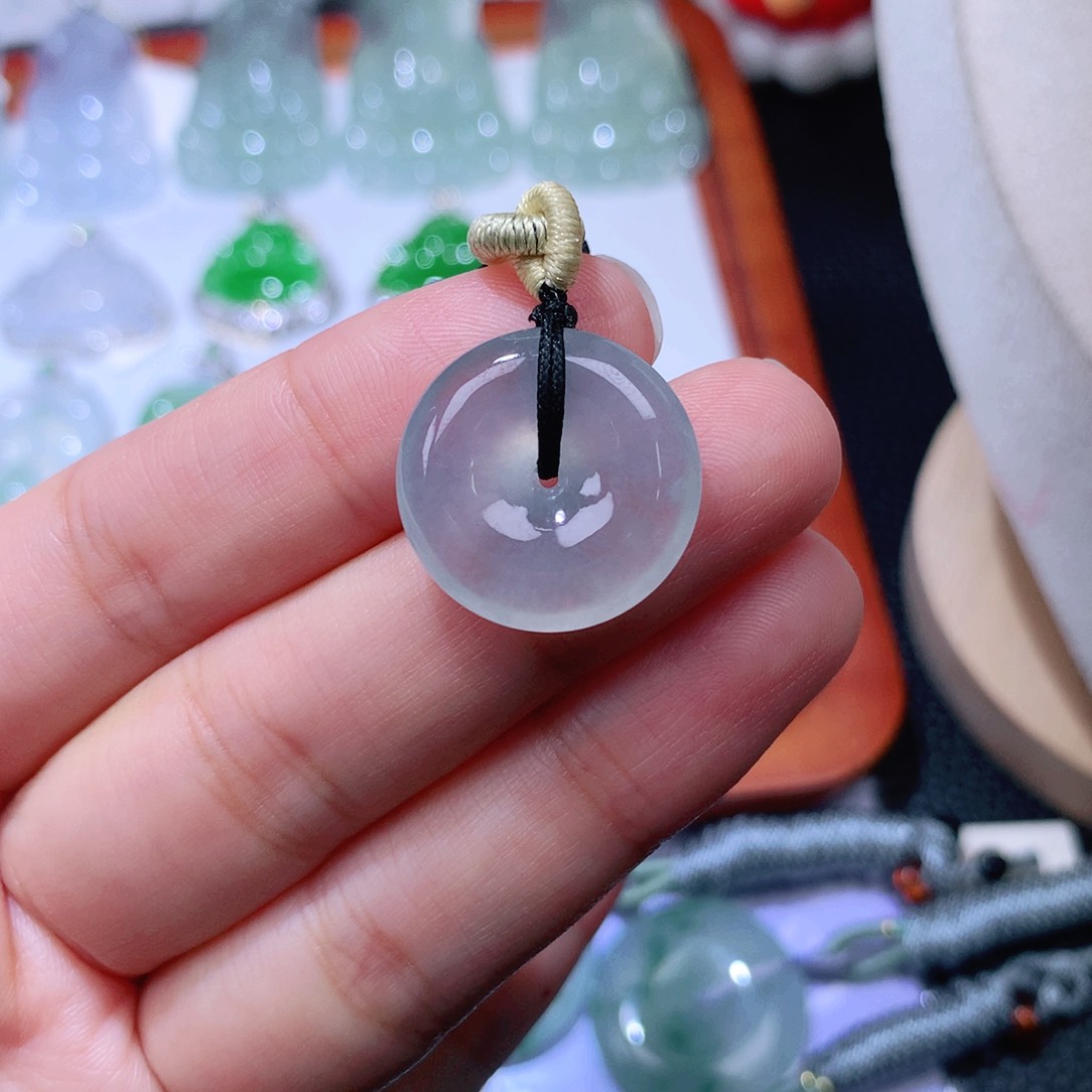 颈饰未镶嵌翡翠扣子20.2*5