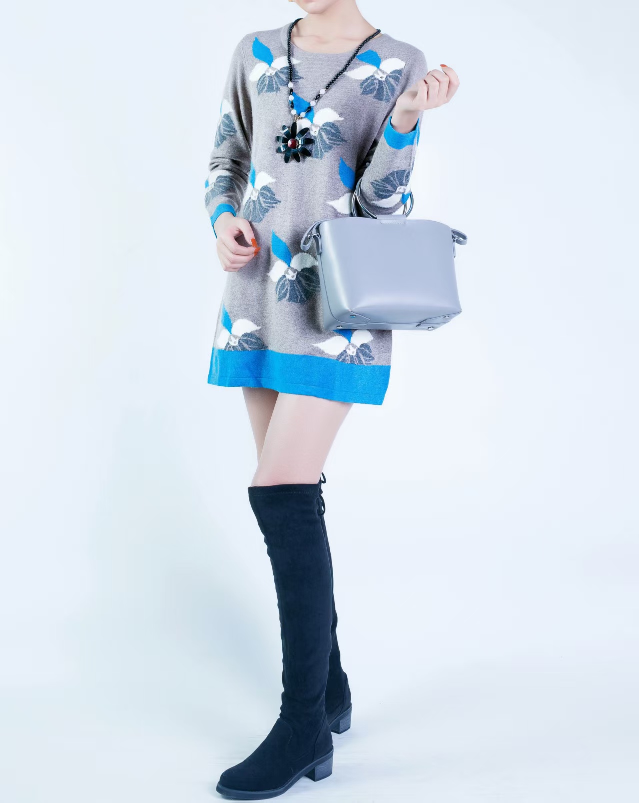 低圆领长袖女套衫