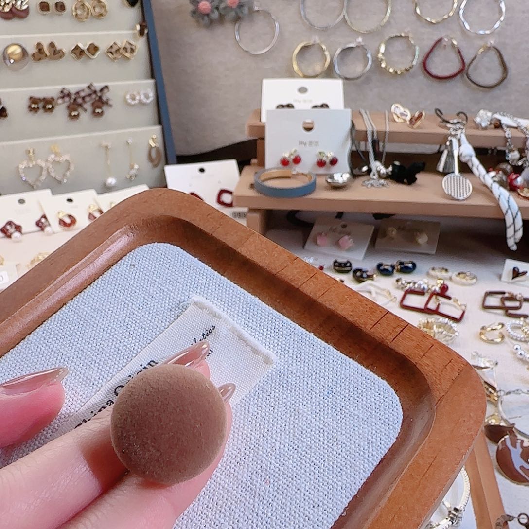 仿珍珠铜合金925银耳钉