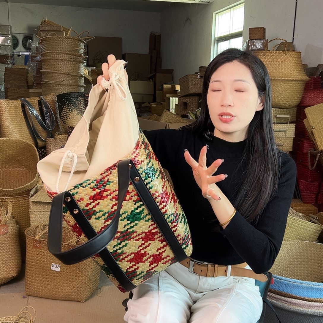 草编草编包/草编收纳盒带瑕疵