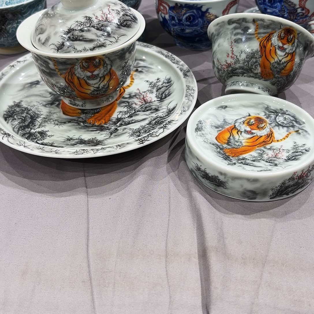 瓷片景德镇瓷器展和