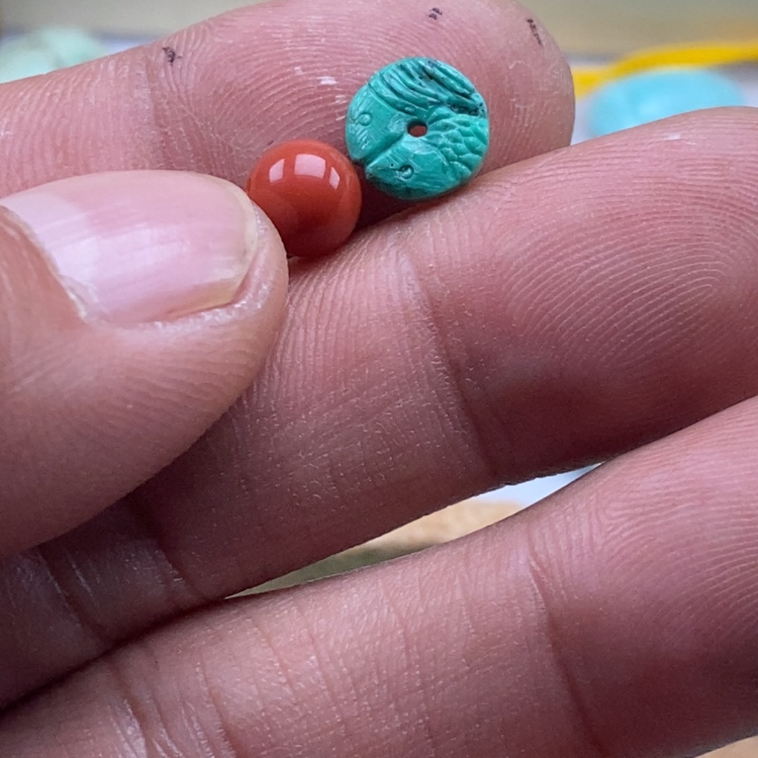 夏***谜南红玛瑙未镶嵌珠宝半成品