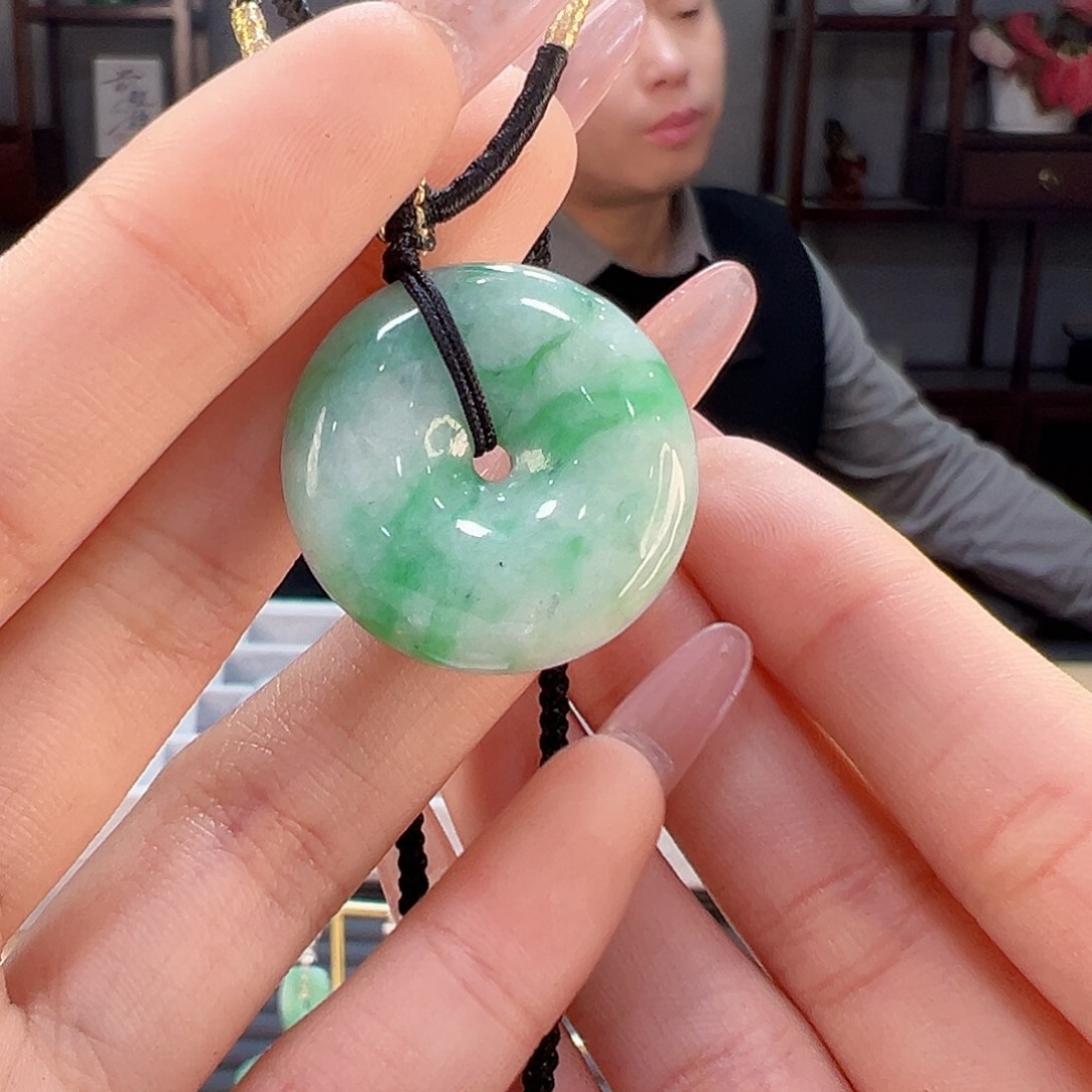 翡翠毛衣链未镶嵌毛衣链66