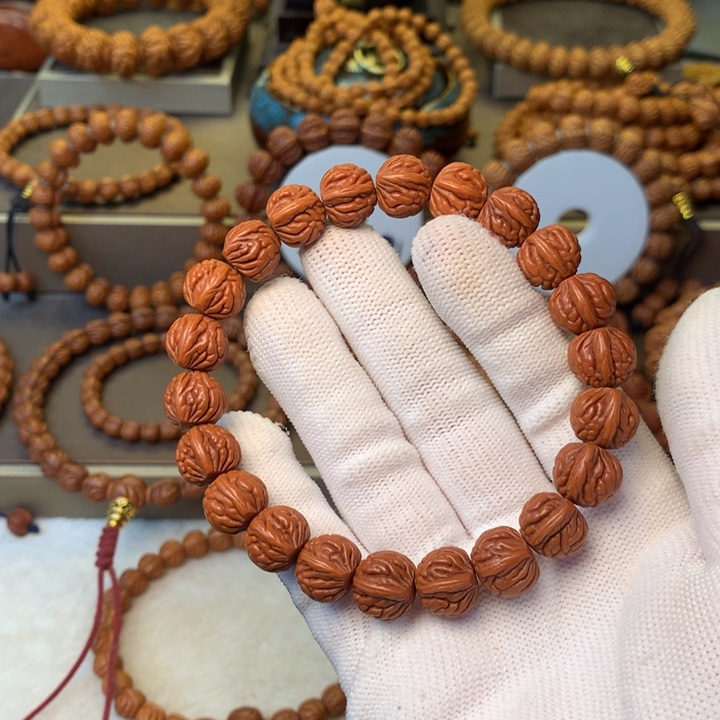 慢***~桃核手串秦岭龙纹