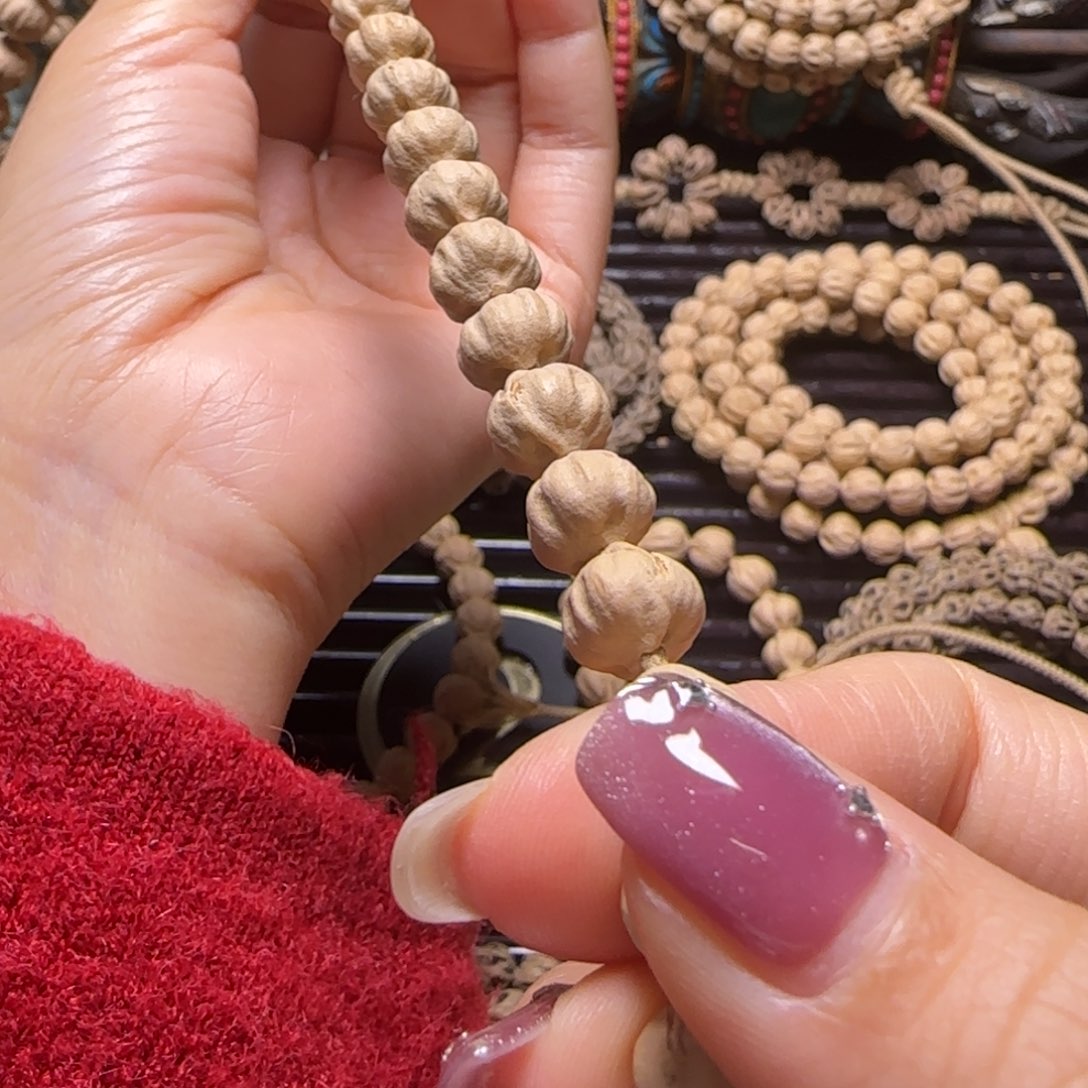 用***0吊坠柏香籽/百香籽