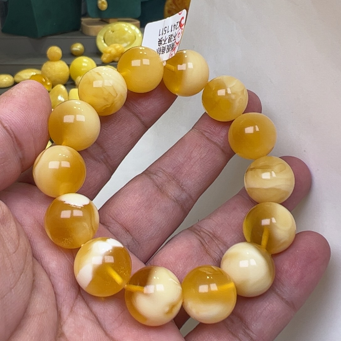 【闪购商品】琥珀裸石未镶嵌15加28克