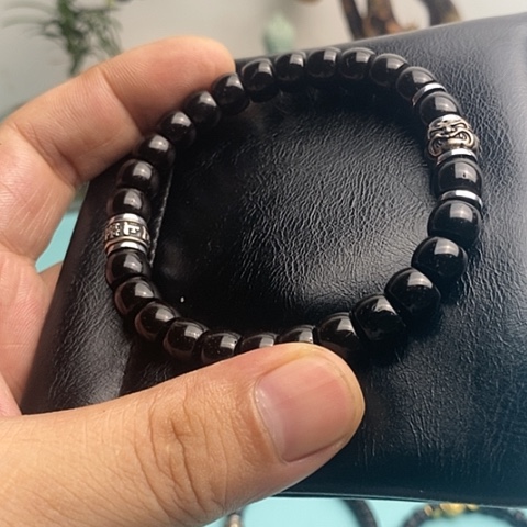 手串椰蒂97老型搭配吞金兽上上签黑金