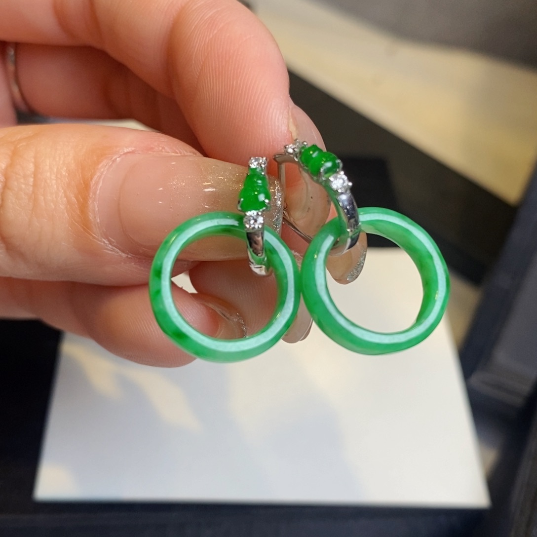 翡翠耳饰18K金镶嵌圈圈➕小葫芦耳扣