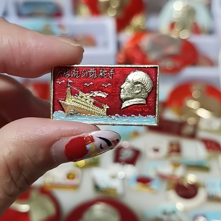 手工艺品琉璃财神来