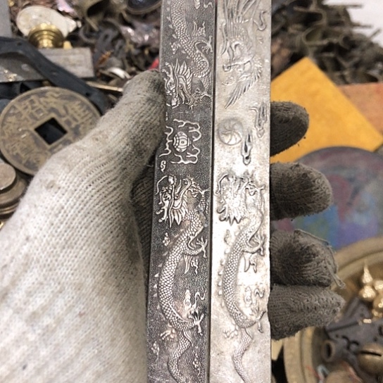 刘***星闪电购铜摆件工艺品