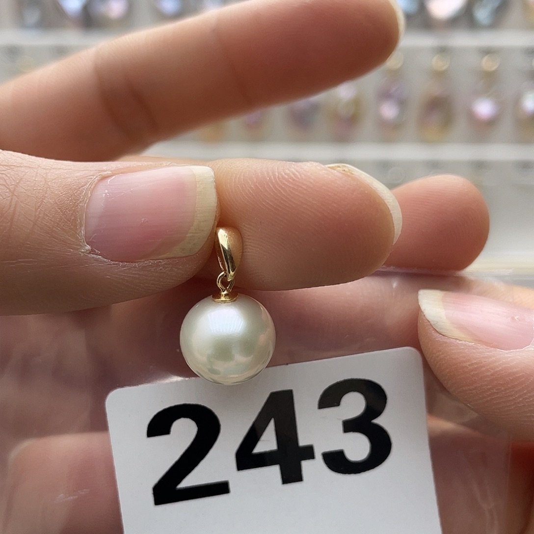 淡水珍珠颈饰未镶嵌