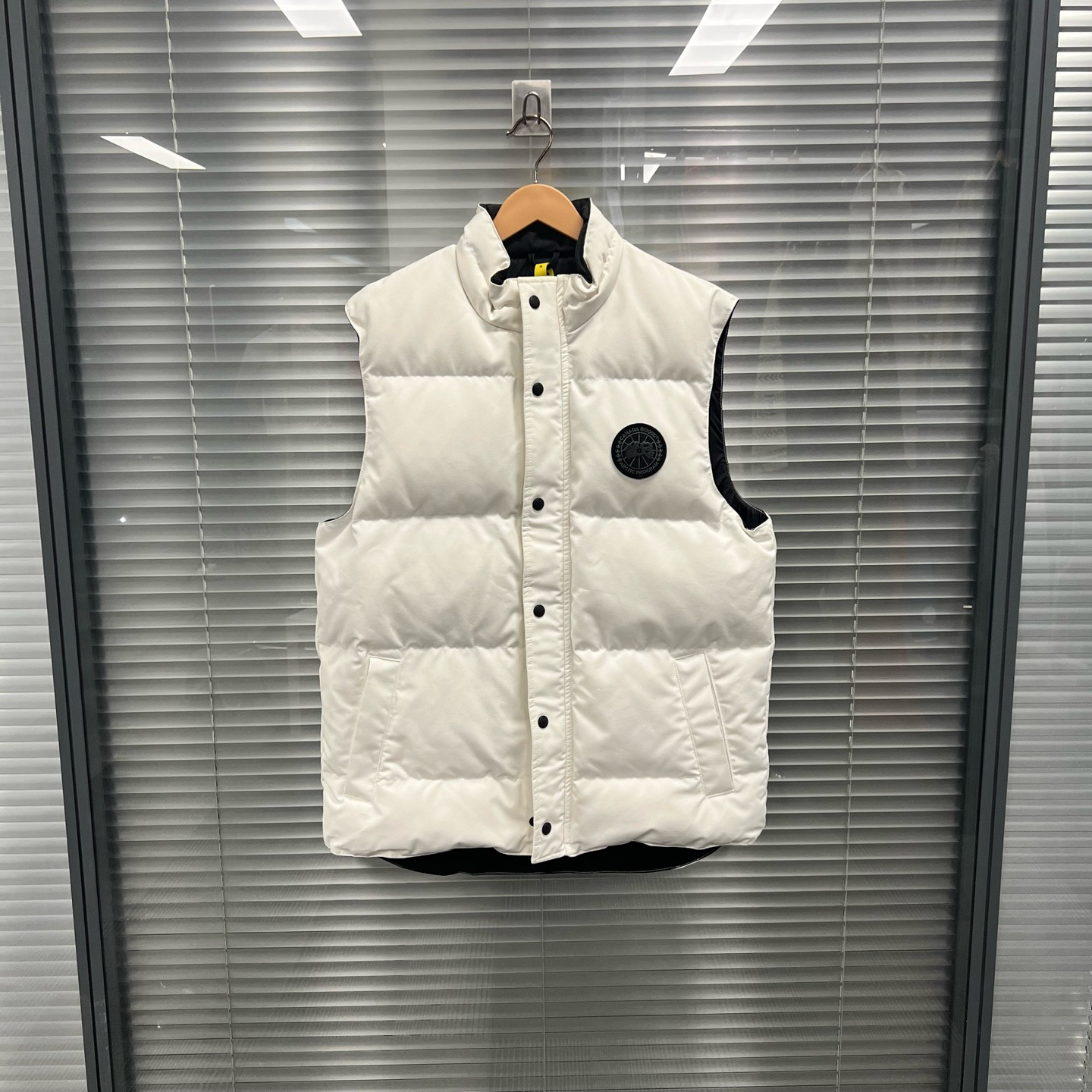 99新 CANADA GOOSE Garson系列黑标马甲 L 码 #10040 