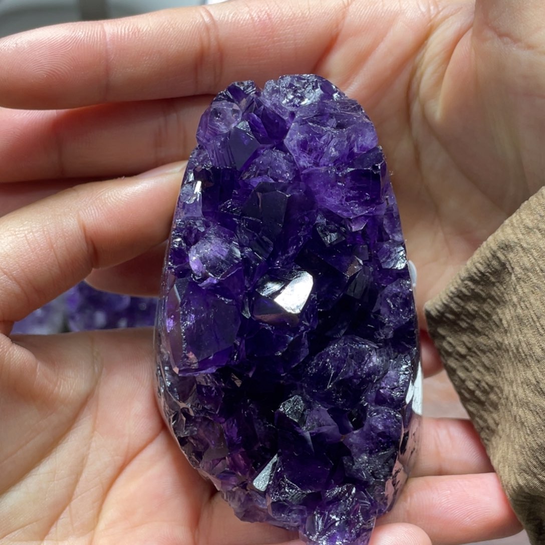 紫晶大型摆件（非配饰）未镶嵌