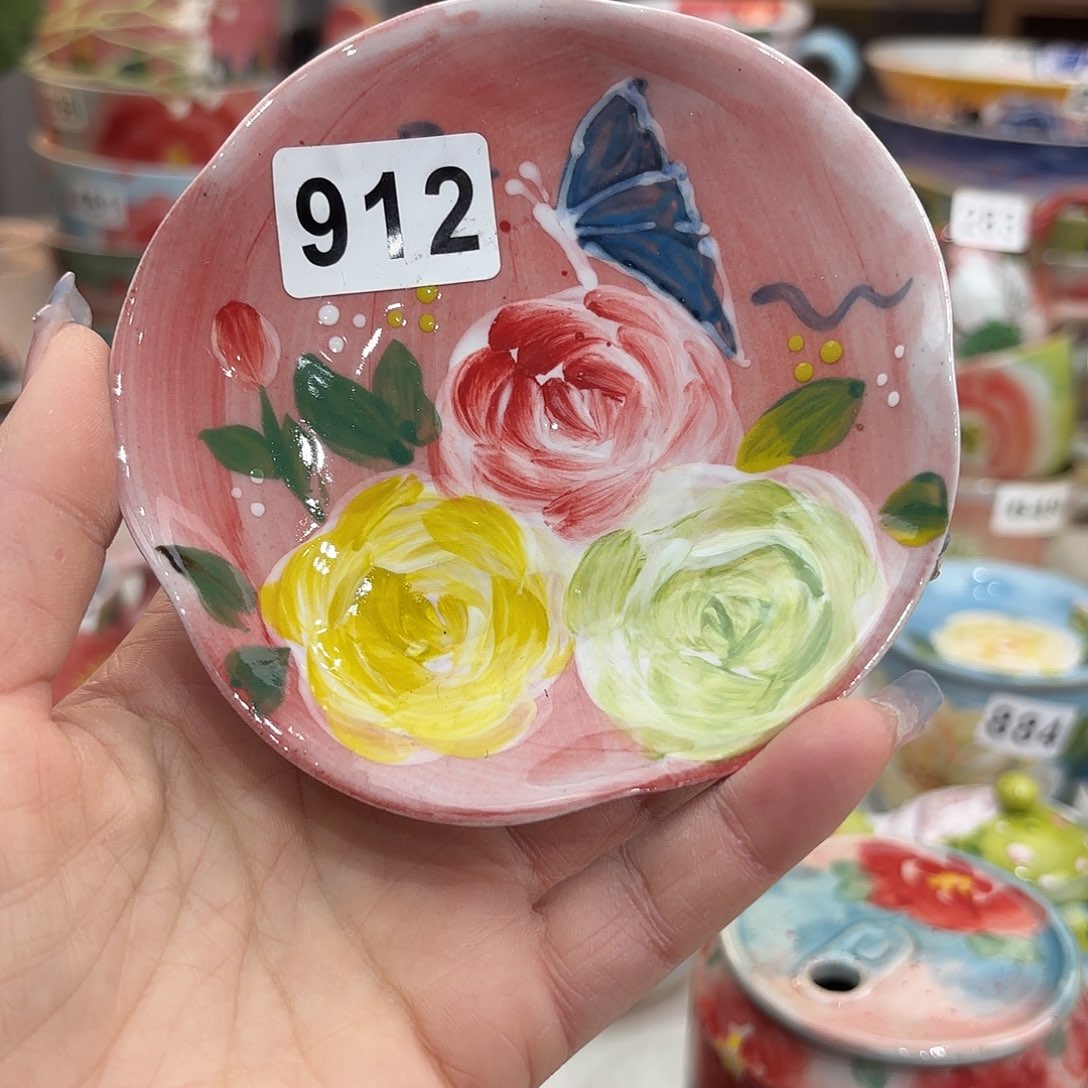 瓷片你要好好休息好的哟哈嘿嘿