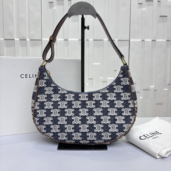 思琳/包包/95新/市场价13500/251023CZ0017