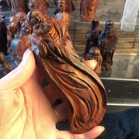 舍***得檀香紫檀（小叶紫檀）