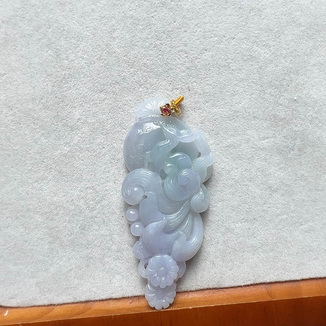 翡翠未镶嵌吊坠(赠链)