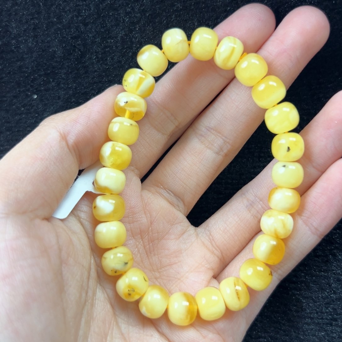 未镶嵌琥珀珠宝奇石