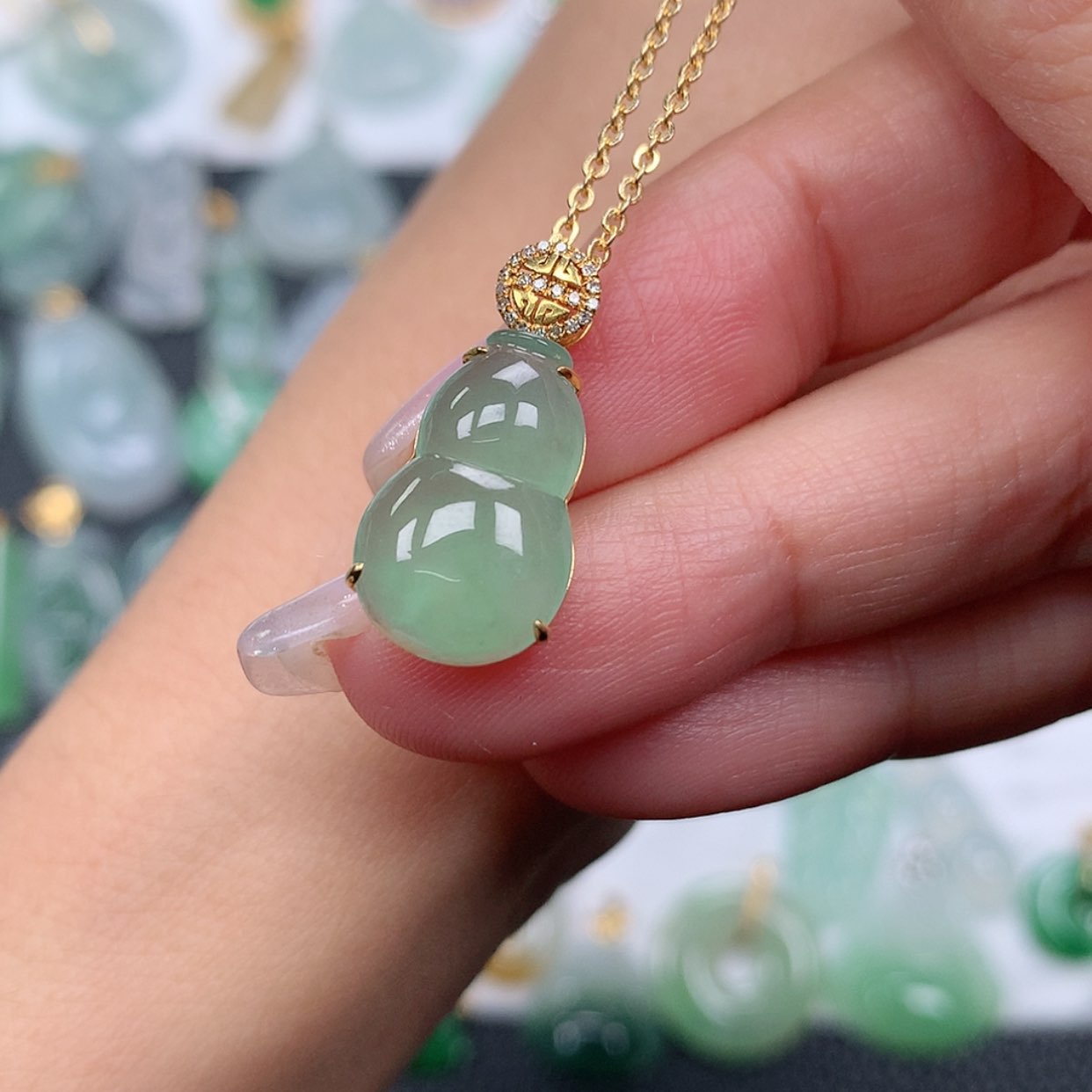 【闪购商品】翡翠18K金镶嵌吊坠(赠链)