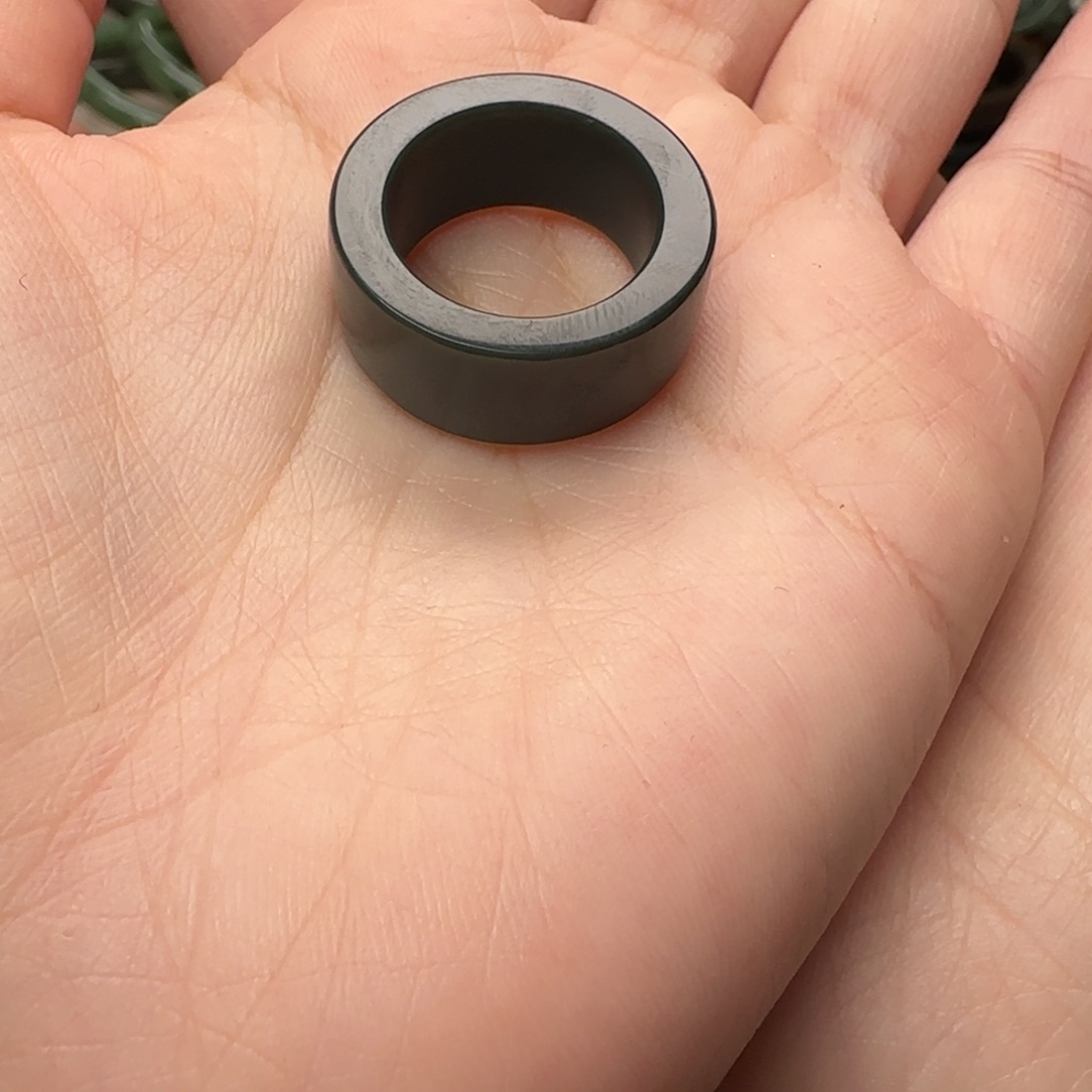 笛***子和田玉未镶嵌颈饰