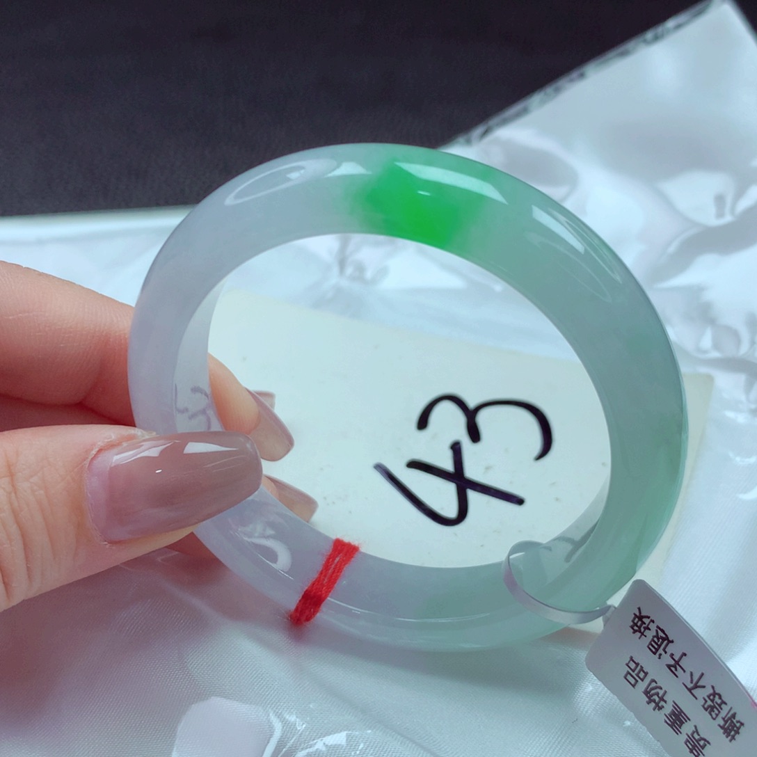 翡翠手镯未镶嵌手镯53