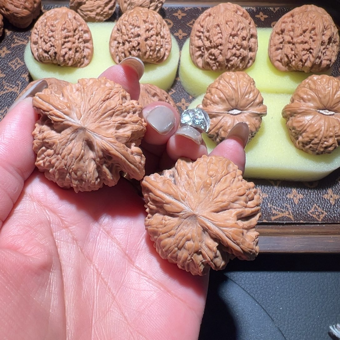 文玩核桃吊坠磨盘45福利