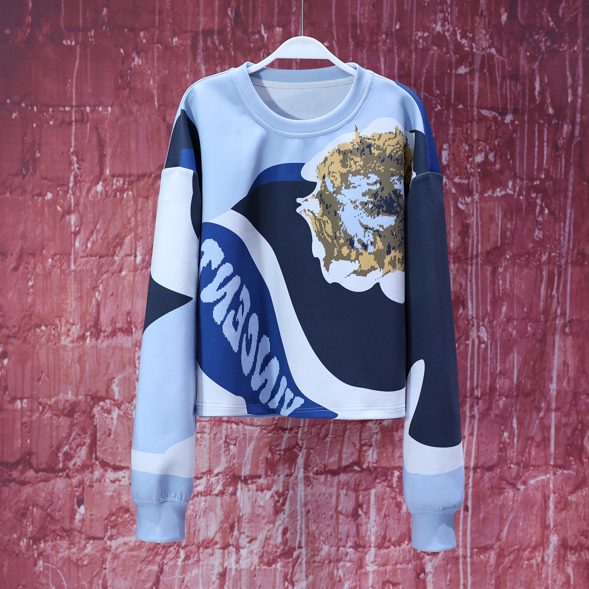 【LIANG哥女装】2025春季设计师款天蓝色撞色抽象满印休闲卫衣6689A