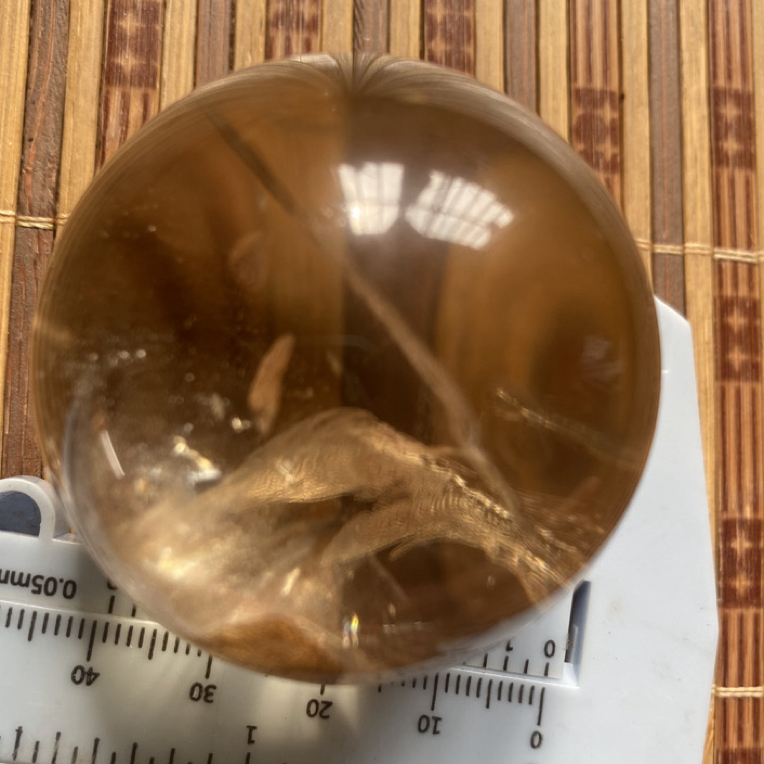 天然水晶球直径46适合家居摆件
