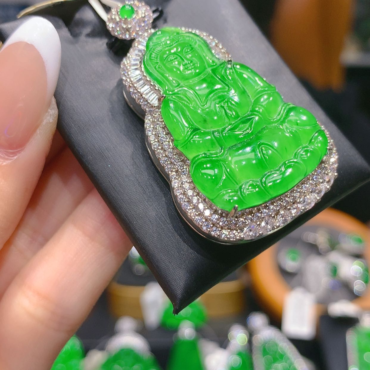 【闪购商品】翡翠未镶嵌颈饰5柒姐