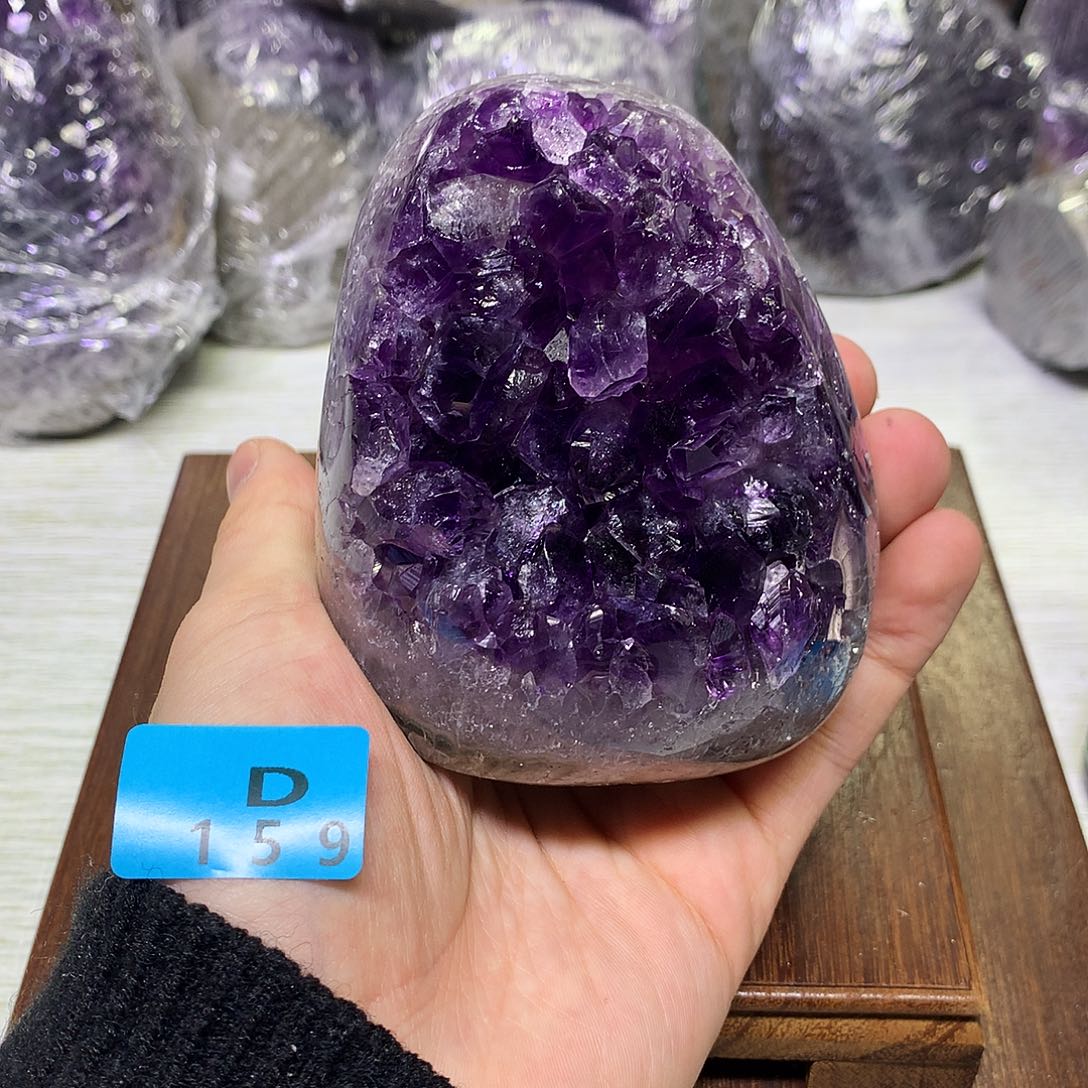 紫晶大型摆件（非配饰）未镶嵌