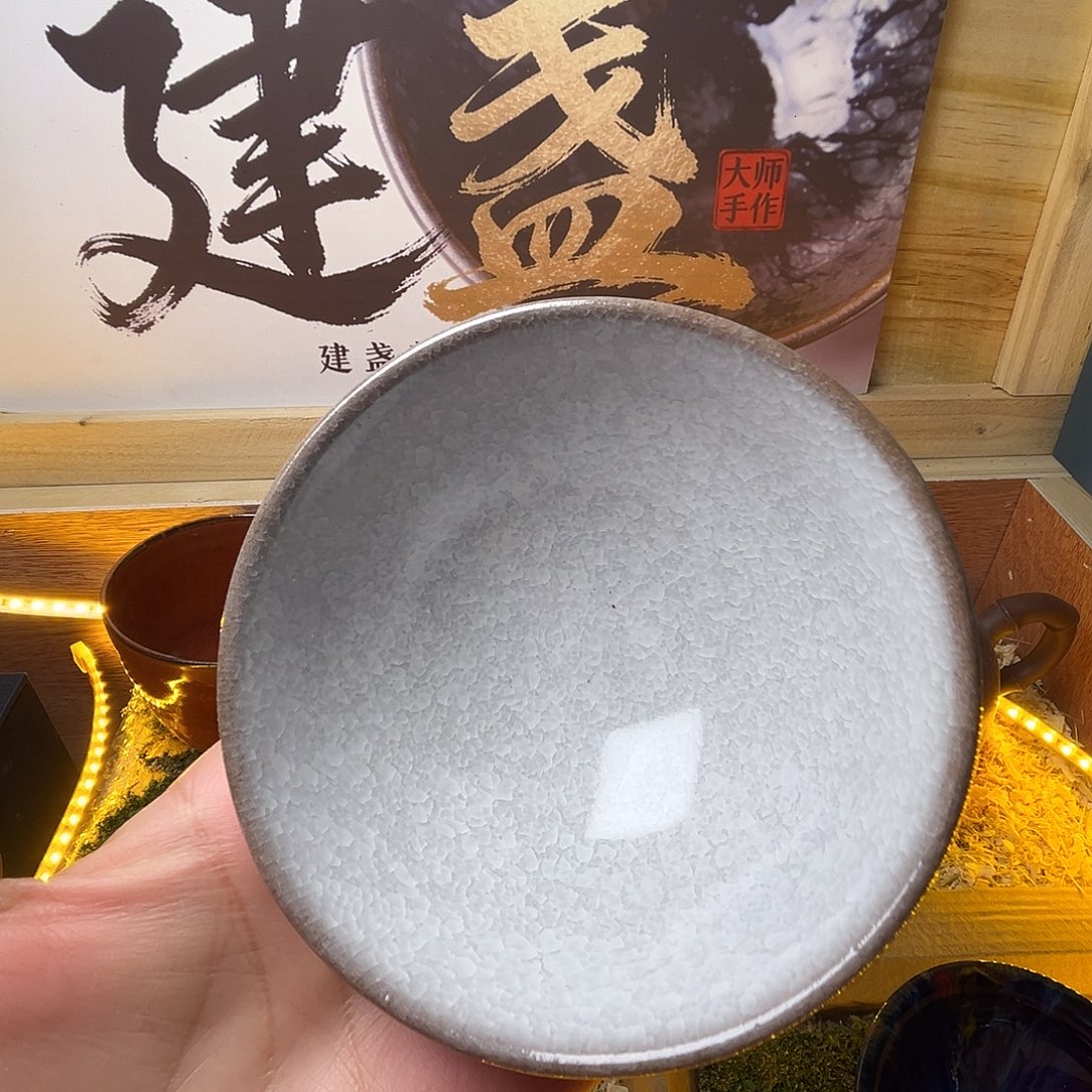 茶盏在干嘛你吃饭吗吃饭吧