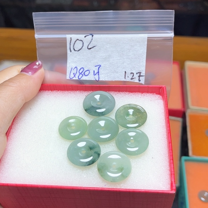 定制翡翠未镶嵌可不