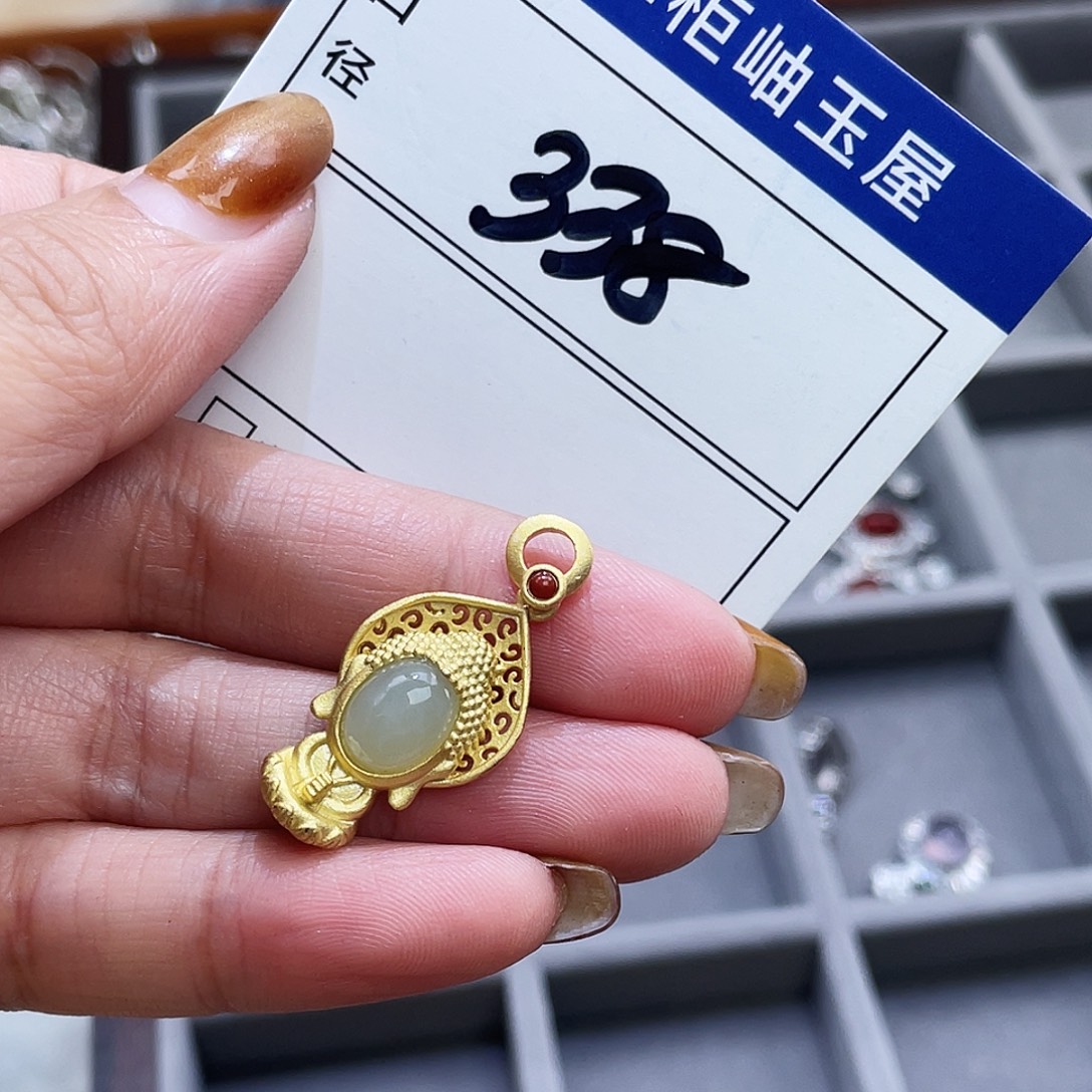 岫玉银S925镶嵌吊坠吊坠