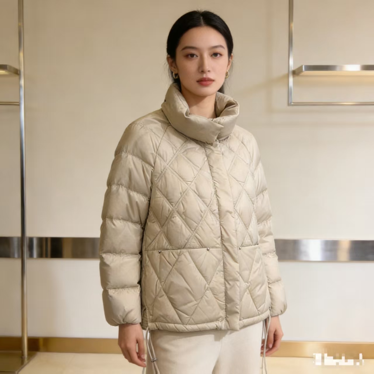 FA8047气质短款宽松白鸭绒新款羽绒服休闲女冬季时尚保暖