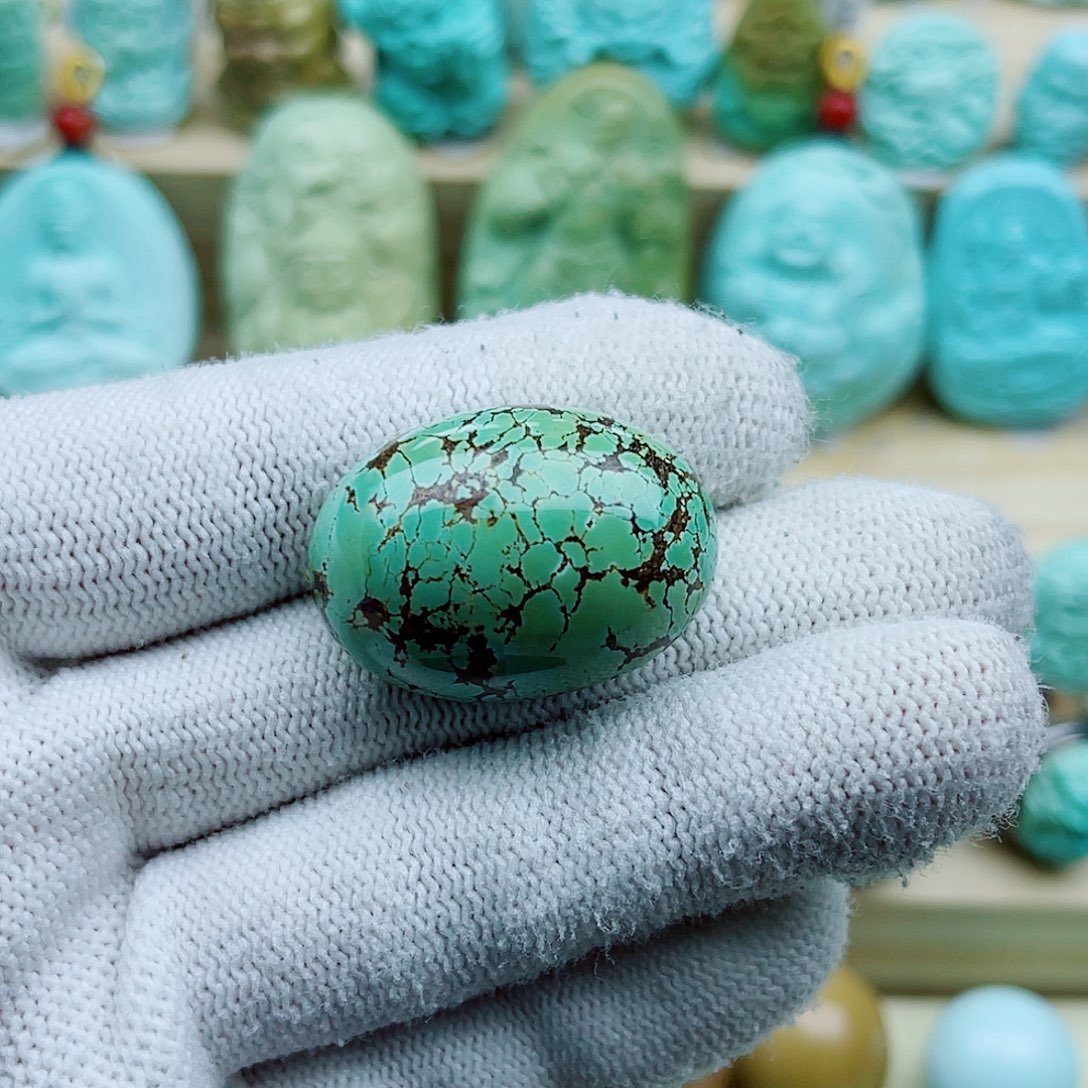 绿松石未镶嵌珠宝奇石