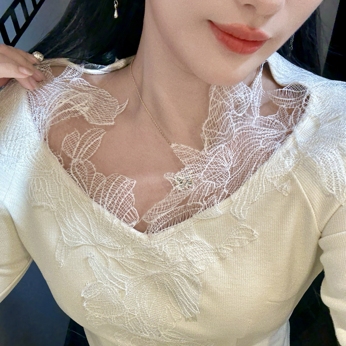 【媛珠 冬日羽翼】重工羊毛羽毛拼接打底衫上衣时尚套装国风收腰