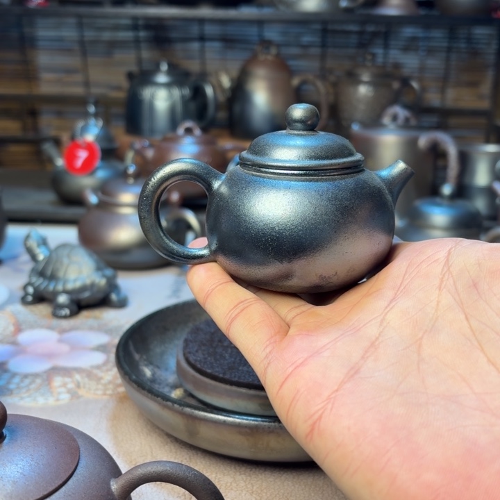 壶庄诚柴烧坭兴陶壶90（