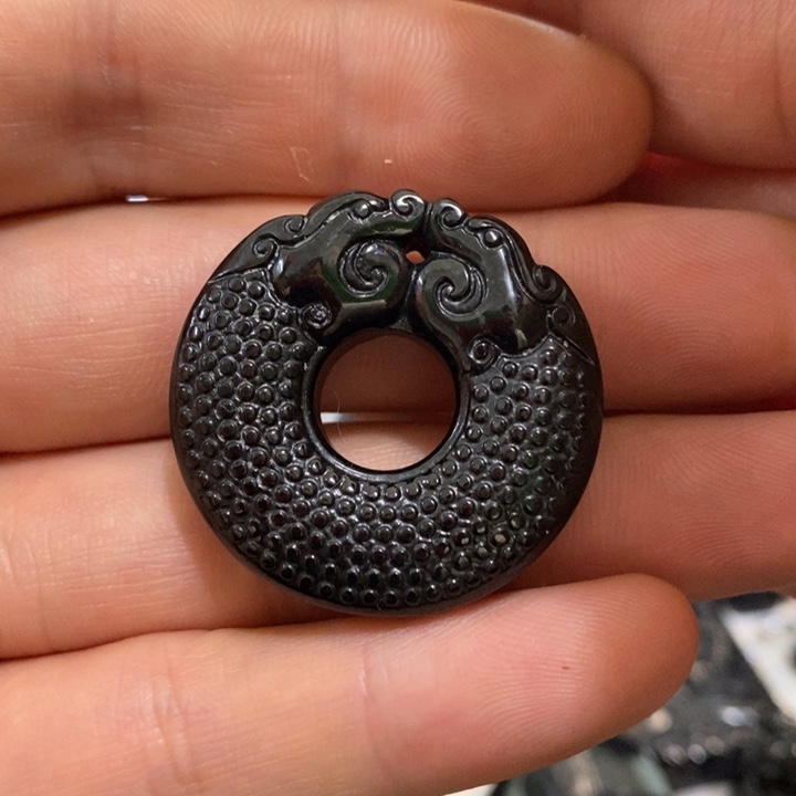 吊坠(不含链)未镶嵌翡翠龙扣