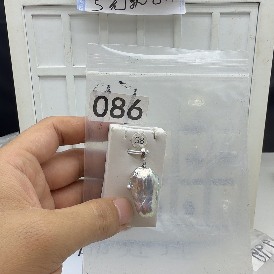 淡水珍珠合金颈饰