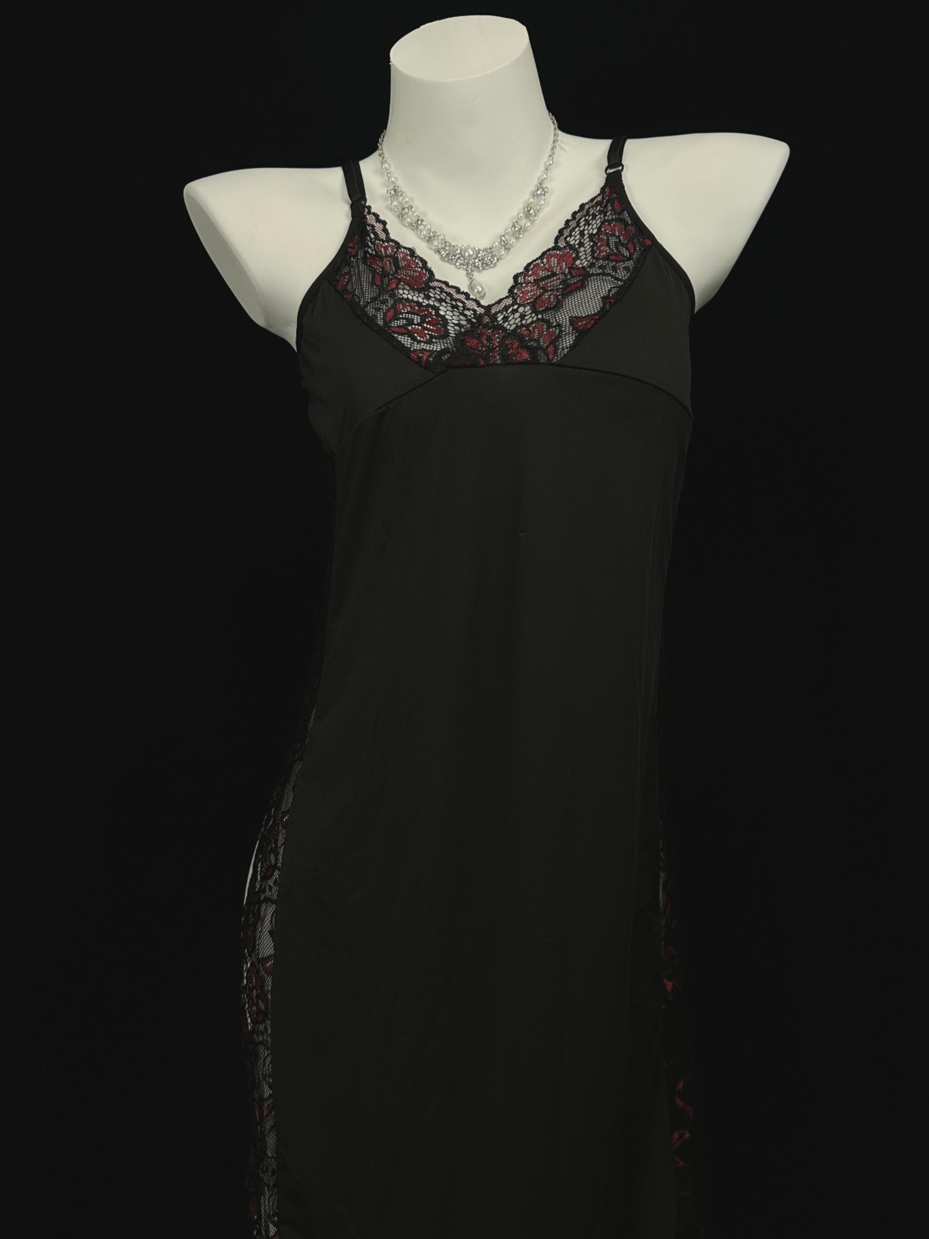 1【雅致】辣妹大码蕾丝吊带式性感修身薄款长裙套装复古国风轻奢