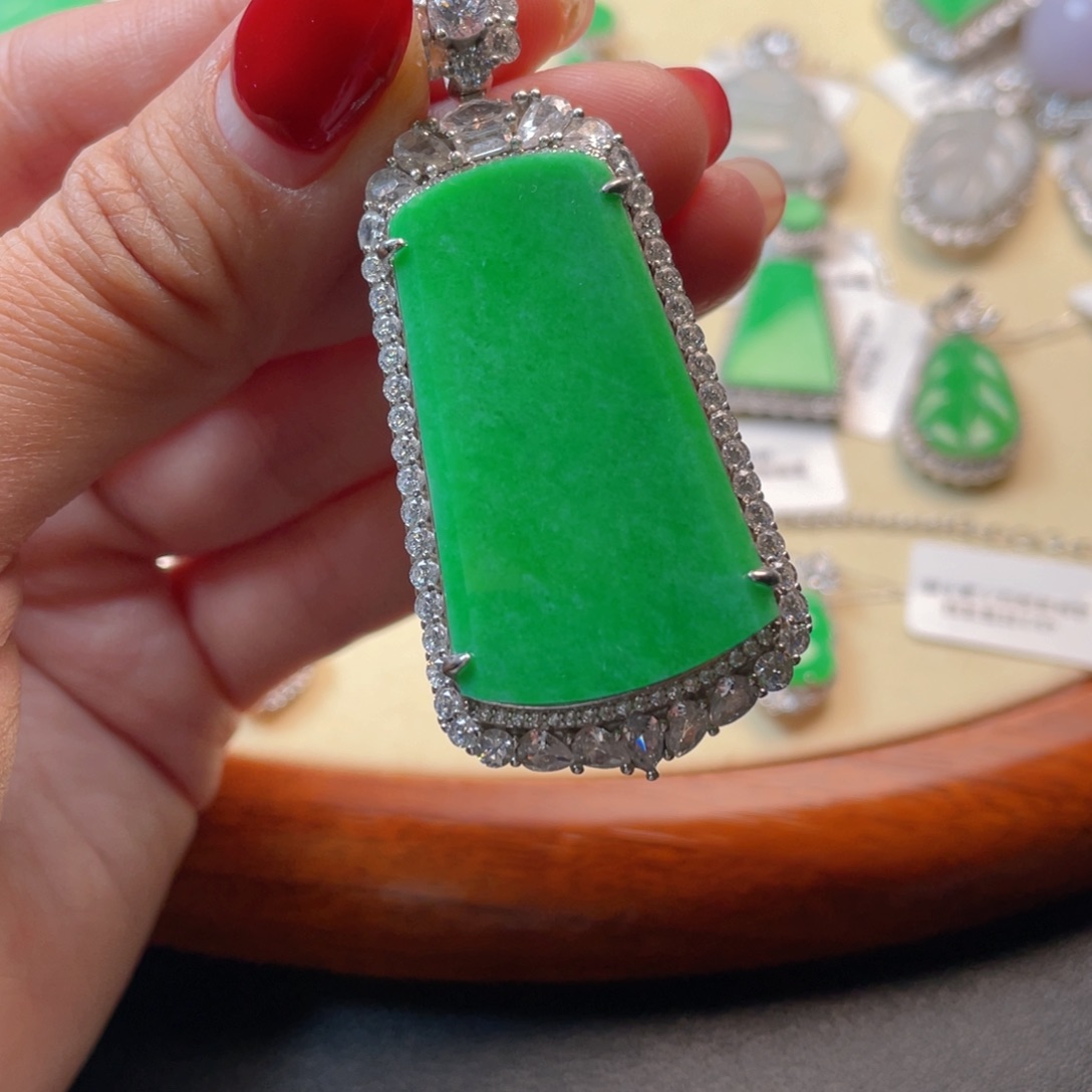 翡翠吊坠(不含链)银S925镶嵌