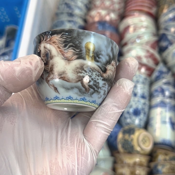 瓷片粉彩梦马刚杯客杯全品