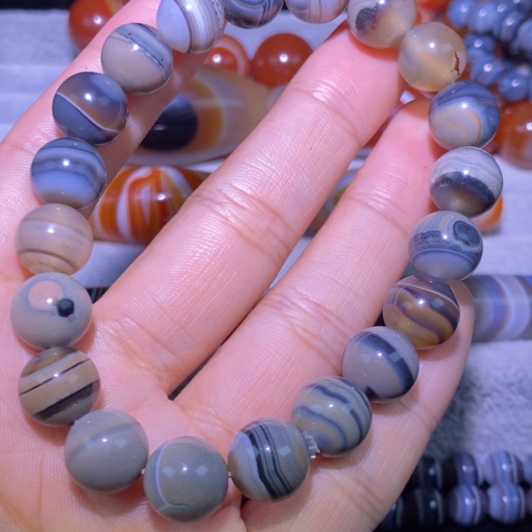 玛瑙/玉髓颈饰未镶嵌