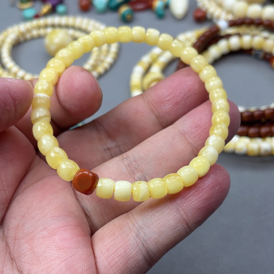 琥珀珠宝奇石未镶嵌皓****雨61