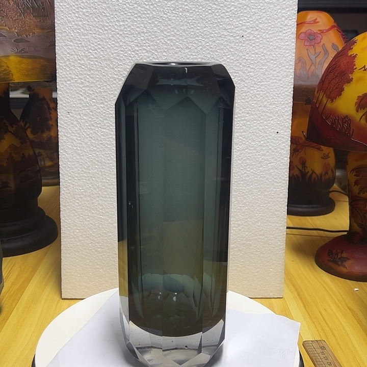 手工艺品琉璃灰色切割面花瓶花器高26口6微瑕