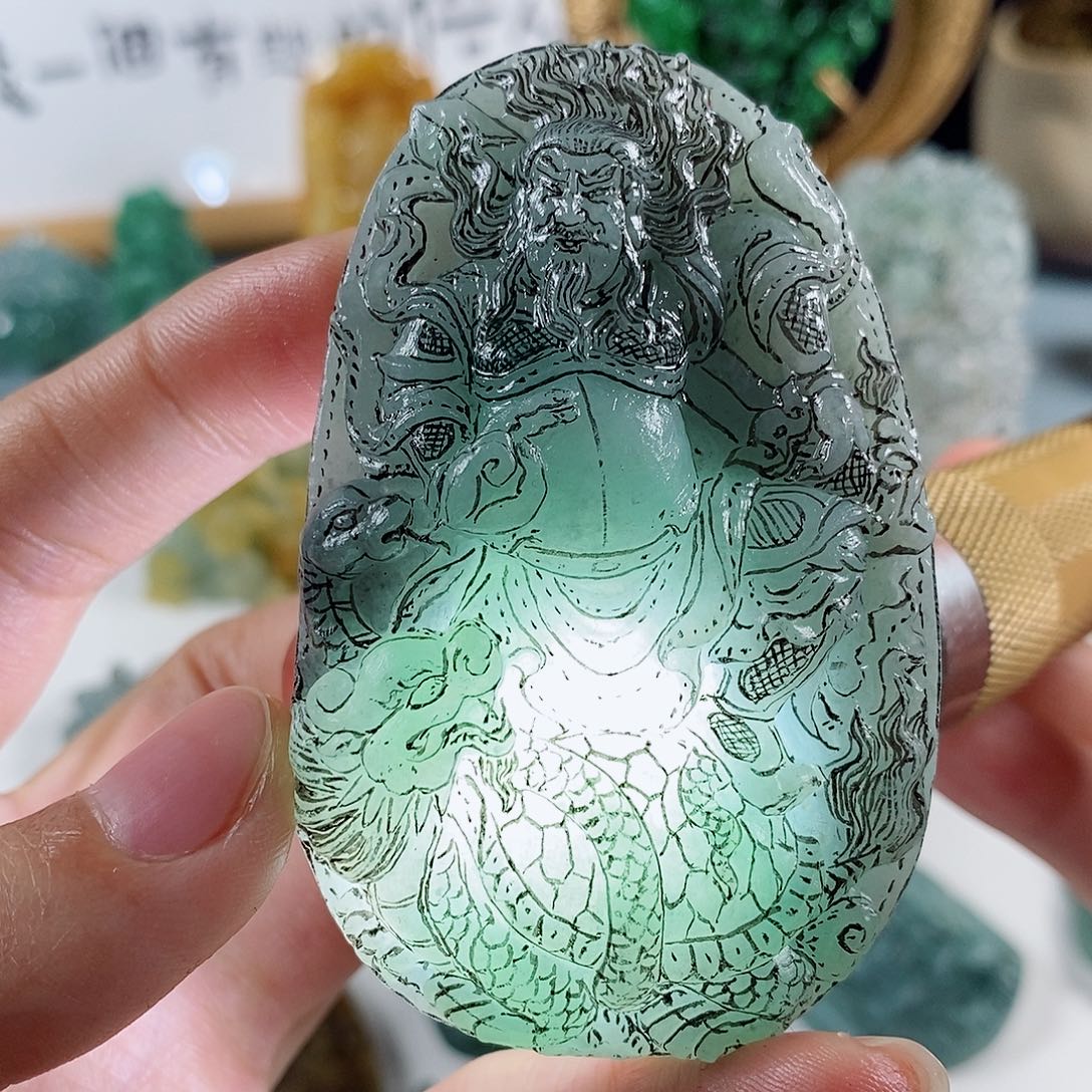 定制翡翠未镶嵌天然a货翡翠浅天空蓝真武大帝