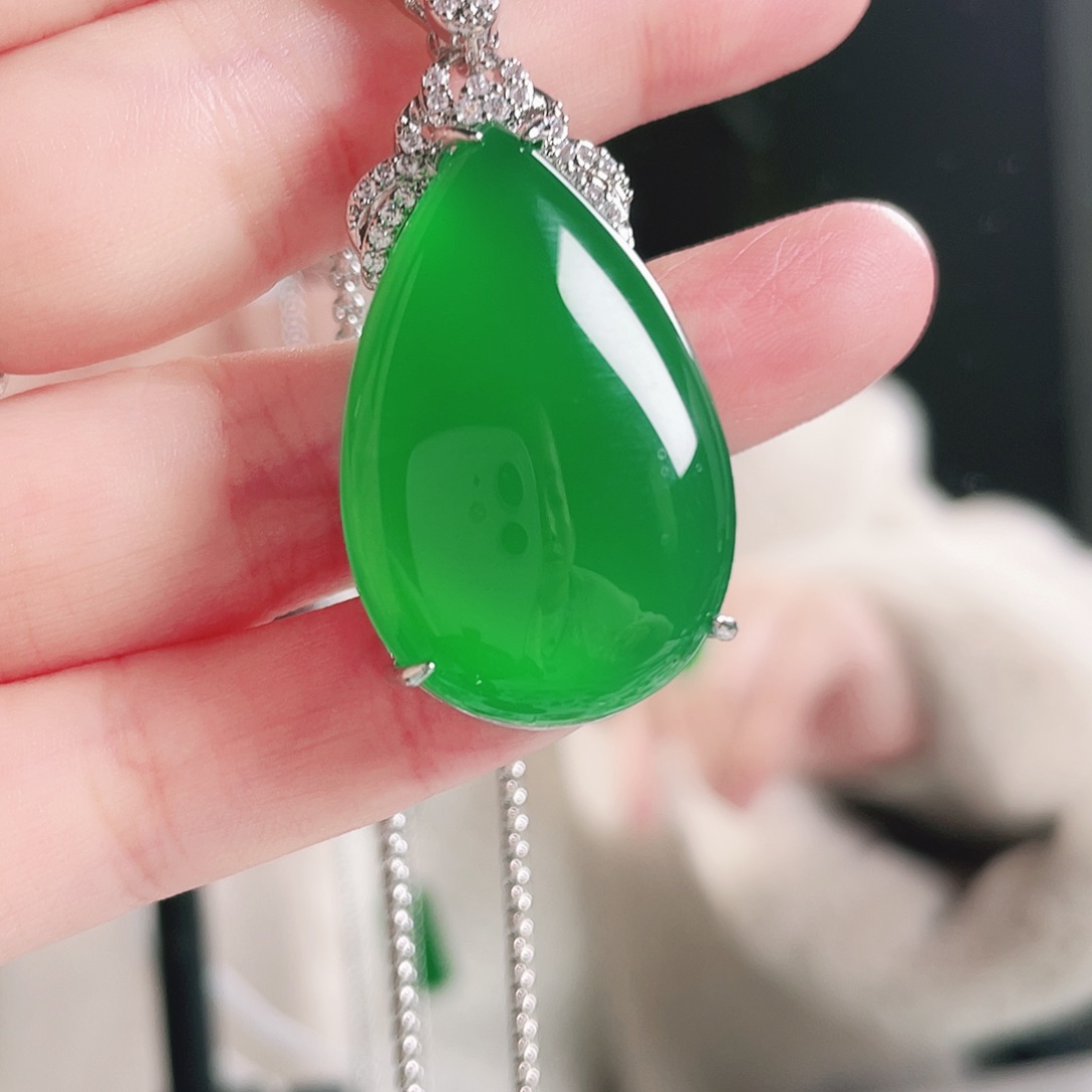 玛瑙/玉髓合金颈饰